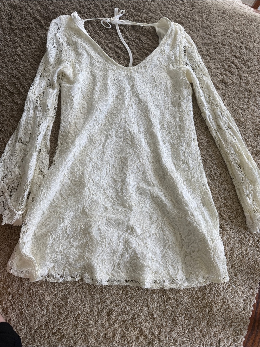 Women's Ivory Lace Long-Sleeve Dress